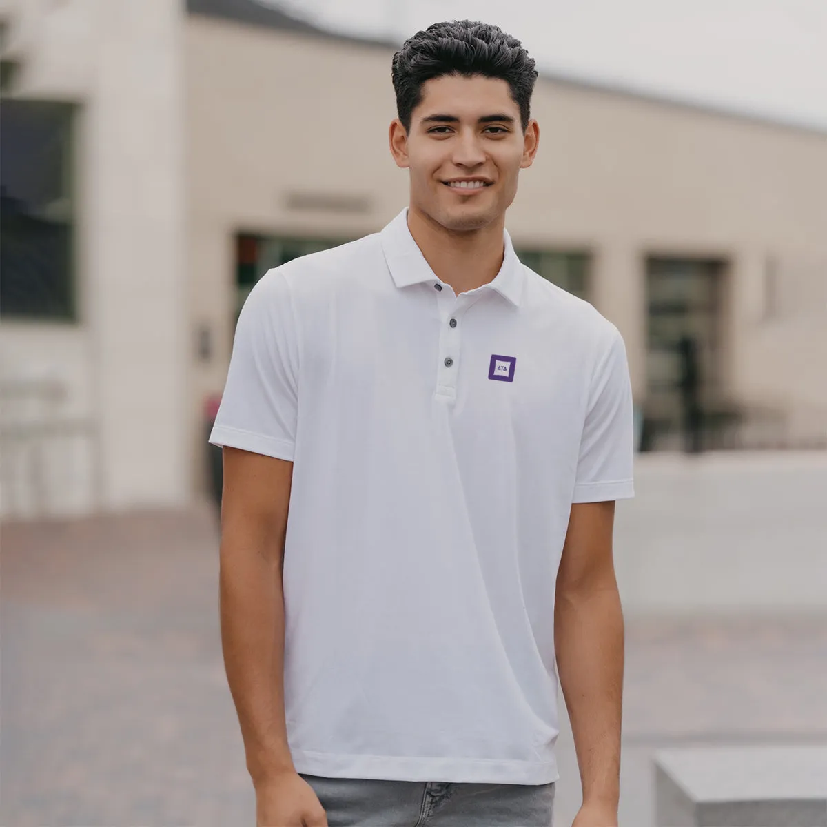 Delt White Badge Polo