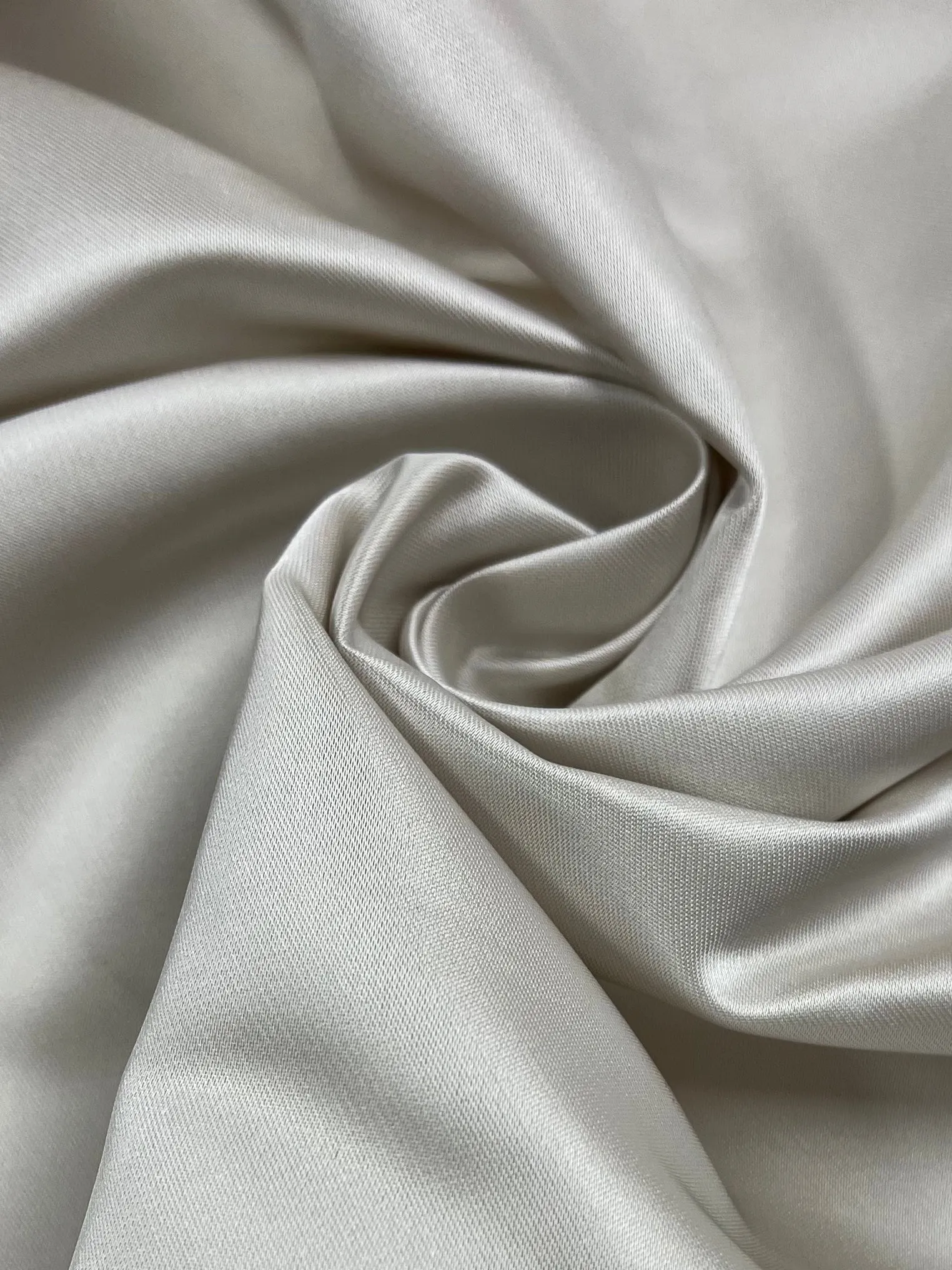 Delustered Satin - Gardenia - 150cm