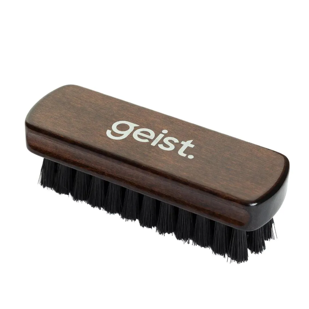 GEIST | Leather Brush