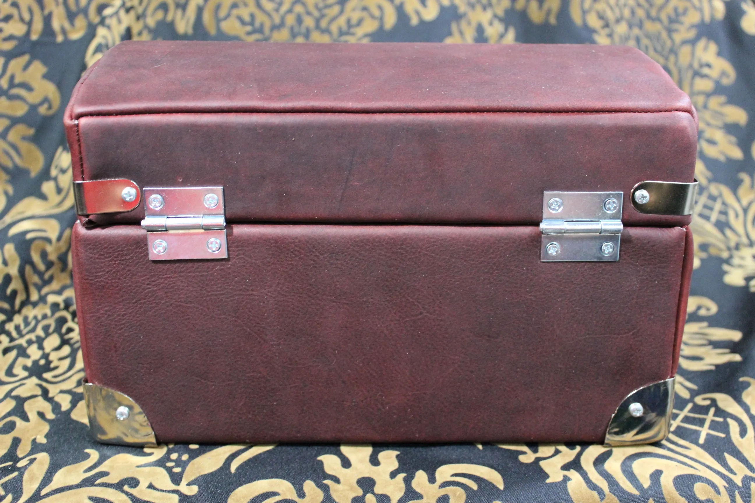 Leather Bound Treasure Chest (Burgundy)