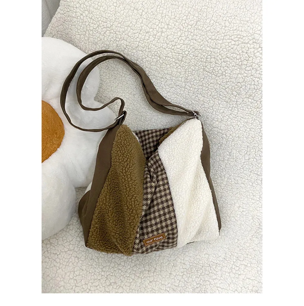 Patch canvas Shoulder Handbag