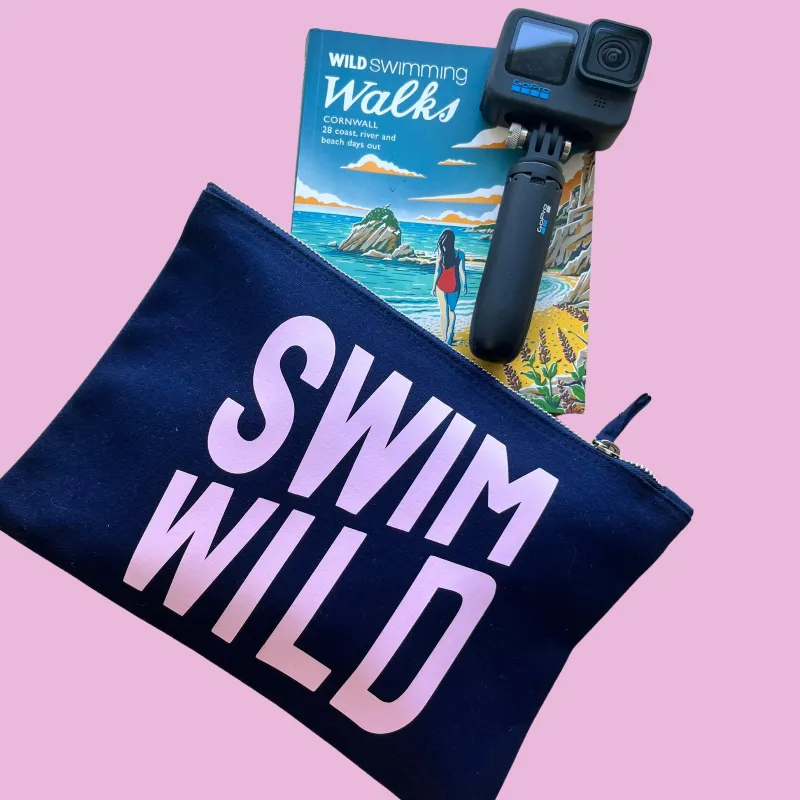 Swim Wild Zip Bag Navy \ Pink